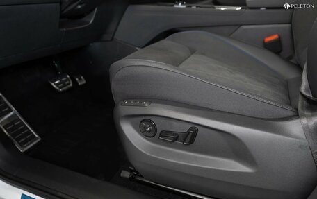 Volkswagen Tiguan, 2025 год, 4 915 000 рублей, 18 фотография