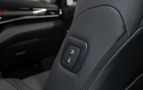 Toyota Highlander, 2025 год, 5 600 000 рублей, 19 фотография