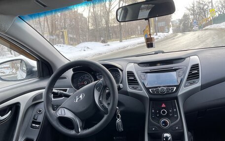 Hyundai Elantra V, 2014 год, 810 000 рублей, 9 фотография