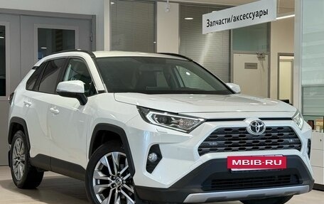 Toyota RAV4, 2021 год, 3 890 000 рублей, 3 фотография