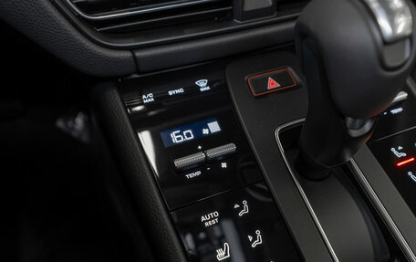 Porsche Macan I рестайлинг, 2024 год, 10 980 000 рублей, 29 фотография