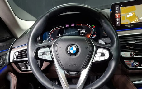 BMW 5 серия, 2022 год, 4 340 000 рублей, 8 фотография