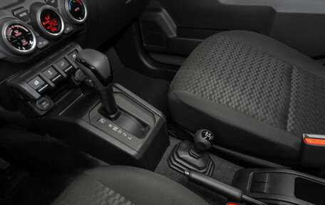 Suzuki Jimny, 2025 год, 3 730 000 рублей, 13 фотография