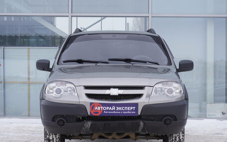 Chevrolet Niva I рестайлинг, 2012 год, 465 000 рублей, 2 фотография