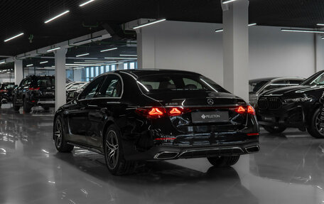 Mercedes-Benz E-Класс, 2025 год, 9 000 000 рублей, 4 фотография