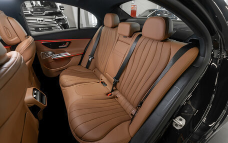 Mercedes-Benz E-Класс, 2025 год, 9 000 000 рублей, 16 фотография