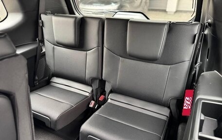 Toyota Land Cruiser Prado, 2024 год, 10 810 000 рублей, 6 фотография