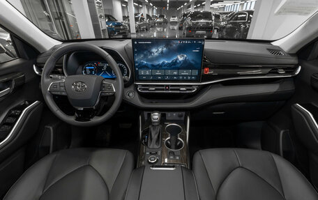 Toyota Highlander, 2025 год, 5 850 000 рублей, 8 фотография