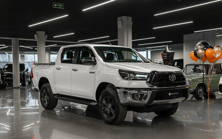 Toyota Hilux VIII, 2024 год, 7 350 000 рублей, 2 фотография