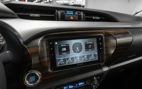 Toyota Hilux VIII, 2024 год, 7 350 000 рублей, 15 фотография