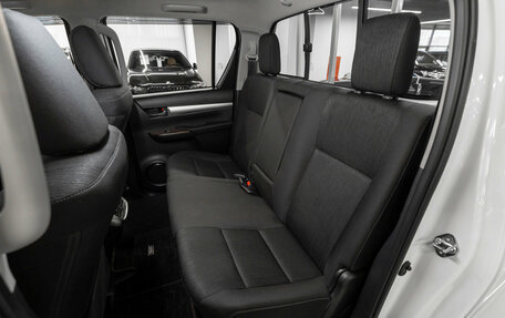 Toyota Hilux VIII, 2024 год, 7 350 000 рублей, 12 фотография
