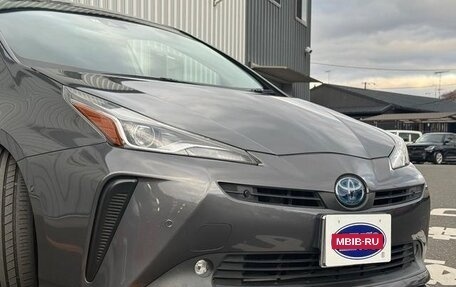 Toyota Prius IV XW50, 2019 год, 1 650 001 рублей, 12 фотография