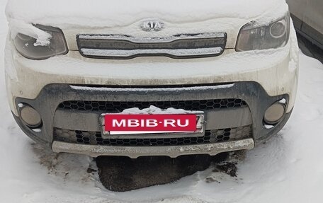 KIA Soul II рестайлинг, 2018 год, 1 800 000 рублей, 6 фотография