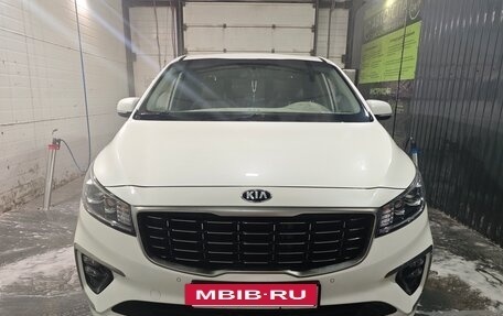 KIA Carnival III, 2019 год, 3 100 000 рублей, 12 фотография