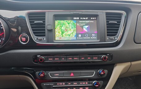 KIA Carnival III, 2019 год, 3 100 000 рублей, 29 фотография