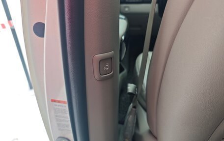 KIA Carnival III, 2019 год, 3 100 000 рублей, 36 фотография