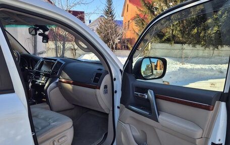 Toyota Land Cruiser 200, 2012 год, 4 750 000 рублей, 22 фотография