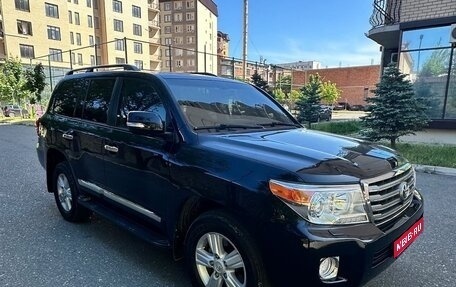 Toyota Land Cruiser 200, 2013 год, 3 750 000 рублей, 1 фотография