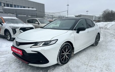 Toyota Camry, 2021 год, 3 499 000 рублей, 1 фотография