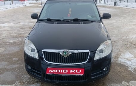 Skoda Fabia II, 2009 год, 800 000 рублей, 1 фотография