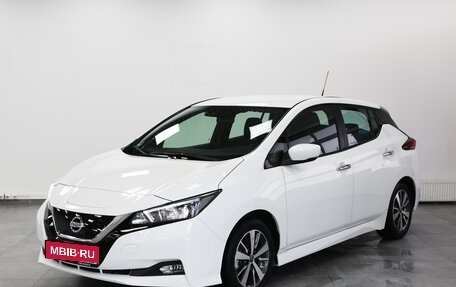 Nissan Leaf II, 2019 год, 2 190 000 рублей, 1 фотография