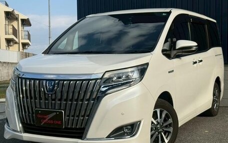 Toyota Esquire I, 2017 год, 1 880 000 рублей, 1 фотография