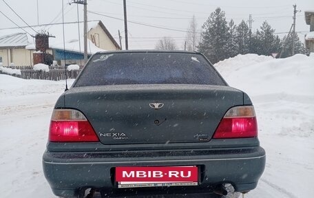 Daewoo Nexia I рестайлинг, 1997 год, 80 000 рублей, 3 фотография