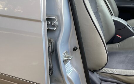 Nissan Avenir II, 2001 год, 700 000 рублей, 2 фотография