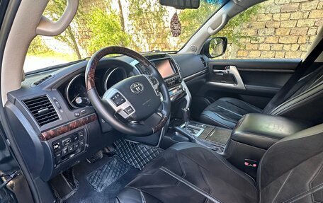 Toyota Land Cruiser 200, 2013 год, 3 750 000 рублей, 8 фотография