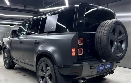 Land Rover Defender II, 2022 год, 15 990 000 рублей, 6 фотография