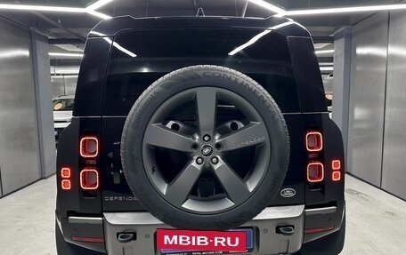 Land Rover Defender II, 2022 год, 15 990 000 рублей, 5 фотография