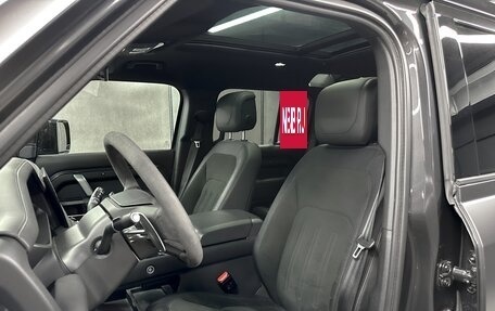 Land Rover Defender II, 2022 год, 15 990 000 рублей, 15 фотография
