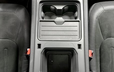 Land Rover Defender II, 2022 год, 15 990 000 рублей, 26 фотография