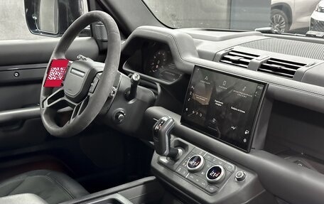 Land Rover Defender II, 2022 год, 15 990 000 рублей, 28 фотография