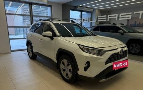 Toyota RAV4, 2020 год, 3 910 500 рублей, 3 фотография