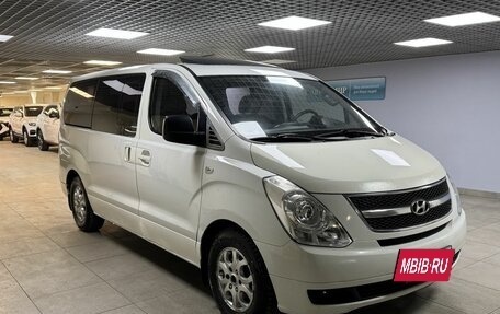 Hyundai Grand Starex Grand Starex I рестайлинг 2, 2010 год, 1 263 000 рублей, 3 фотография
