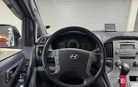 Hyundai Grand Starex Grand Starex I рестайлинг 2, 2010 год, 1 263 000 рублей, 18 фотография