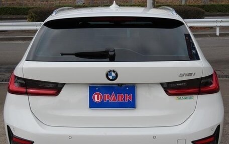 BMW 3 серия, 2022 год, 2 250 000 рублей, 4 фотография