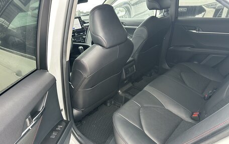 Toyota Camry, 2021 год, 3 499 000 рублей, 7 фотография