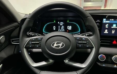Hyundai Elantra, 2025 год, 1 810 333 рублей, 11 фотография