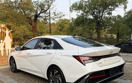 Hyundai Elantra, 2025 год, 1 760 333 рублей, 6 фотография