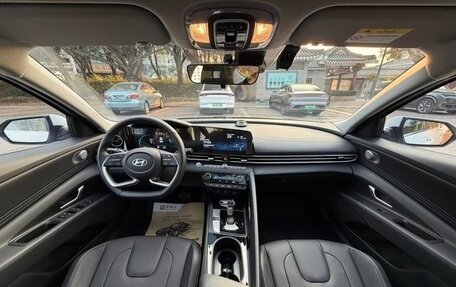 Hyundai Elantra, 2025 год, 1 760 333 рублей, 10 фотография