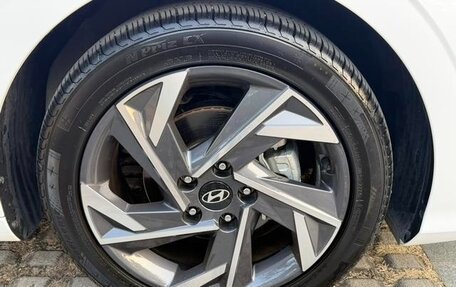 Hyundai Elantra, 2025 год, 1 760 333 рублей, 11 фотография