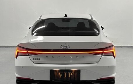 Hyundai Elantra, 2022 год, 1 520 333 рублей, 4 фотография