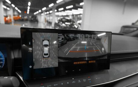 Toyota Camry, 2025 год, 4 300 000 рублей, 18 фотография