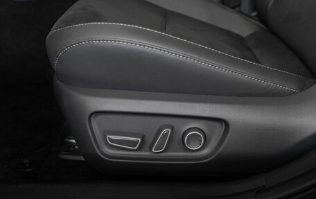 Toyota Camry, 2025 год, 4 300 000 рублей, 23 фотография