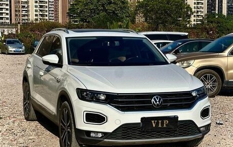 Volkswagen T-Roc I, 2022 год, 3 фотография