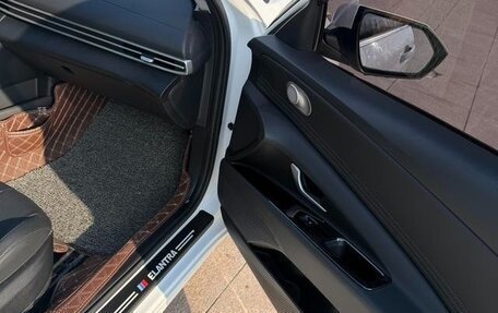 Hyundai Elantra, 2022 год, 1 580 333 рублей, 19 фотография