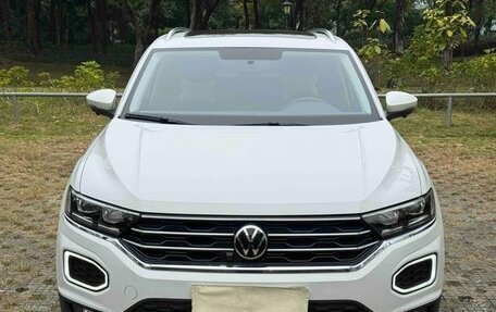 Volkswagen T-Roc I, 2022 год, 1 920 333 рублей, 3 фотография