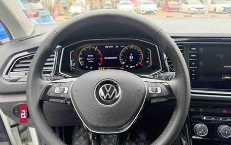 Volkswagen T-Roc I, 2022 год, 1 920 333 рублей, 14 фотография